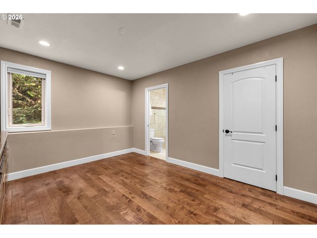 16025 Se PALERMO Ave, Happy Valley, OR 97086