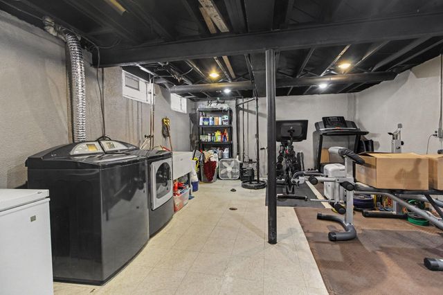 14051 Cloverdale Street, Oak Park City, MI 48237