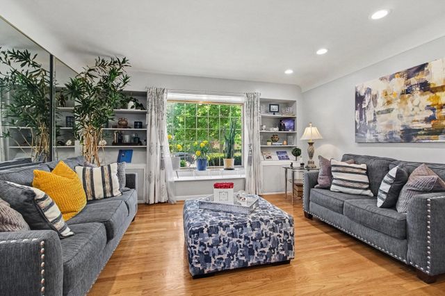 14051 Cloverdale Street, Oak Park City, MI 48237