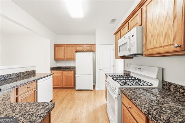 136 Churchcliff Drive, Woodstock, GA 30188