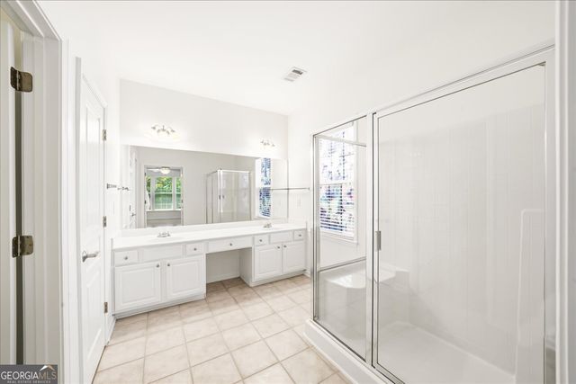 136 Churchcliff Drive, Woodstock, GA 30188