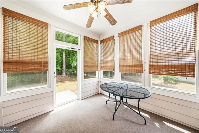 136 Churchcliff Drive, Woodstock, GA 30188