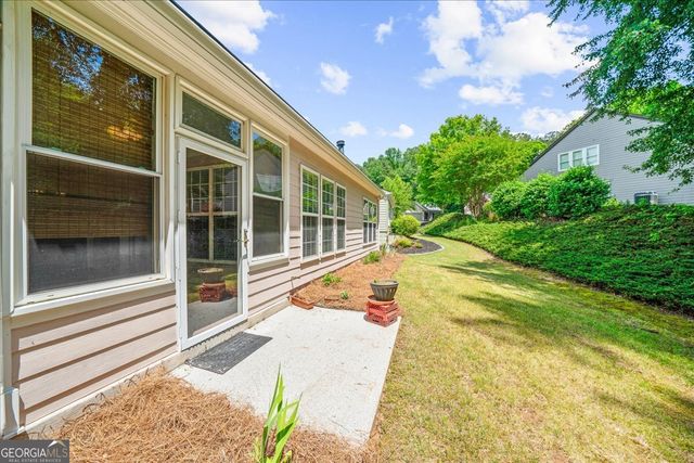 136 Churchcliff Drive, Woodstock, GA 30188