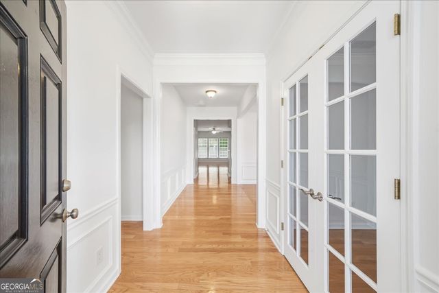 136 Churchcliff Drive, Woodstock, GA 30188