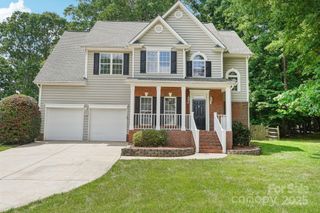 15108 Castlebridge Lane, Matthews, NC 28104