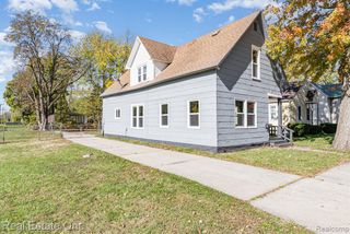 819 Grove Street, Saginaw, MI 48602