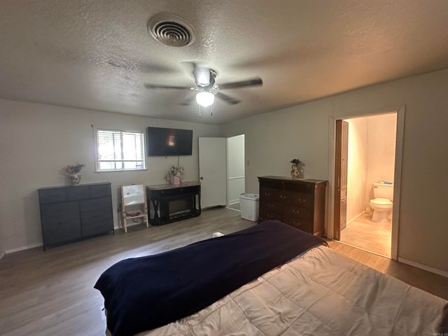 32 Shannon Drive, Mcgehee, AR 71654