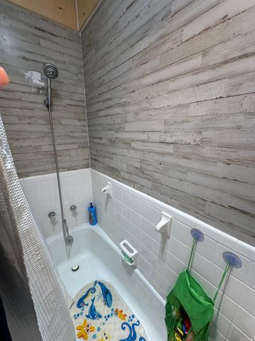 32 Shannon Drive, Mcgehee, AR 71654