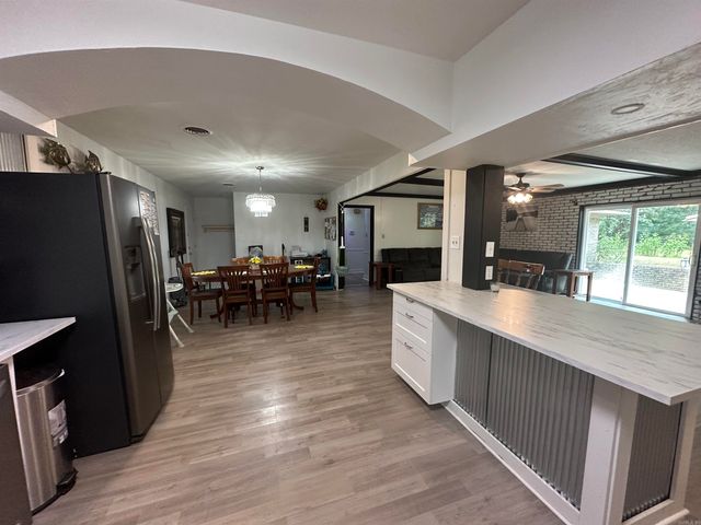 32 Shannon Drive, Mcgehee, AR 71654