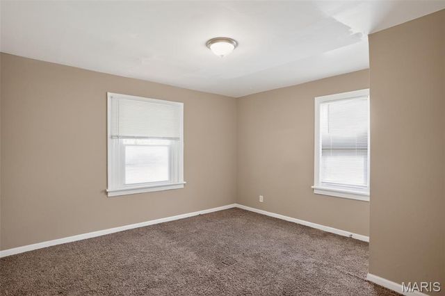 6652 Thurston Avenue, St Louis, MO 63134