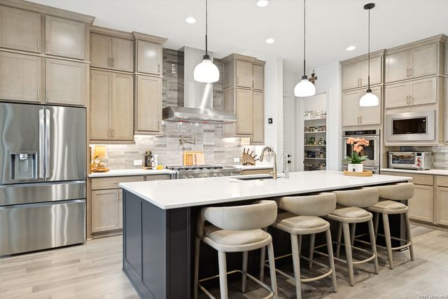 102 Cascada, Boerne, TX 78006