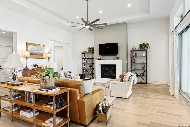 102 Cascada, Boerne, TX 78006