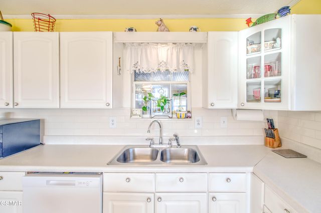 500 Allison Town Road, Philadelphia, TN 37846