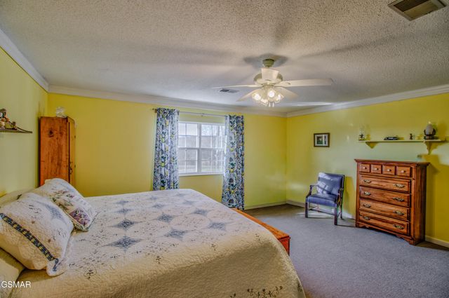 500 Allison Town Road, Philadelphia, TN 37846