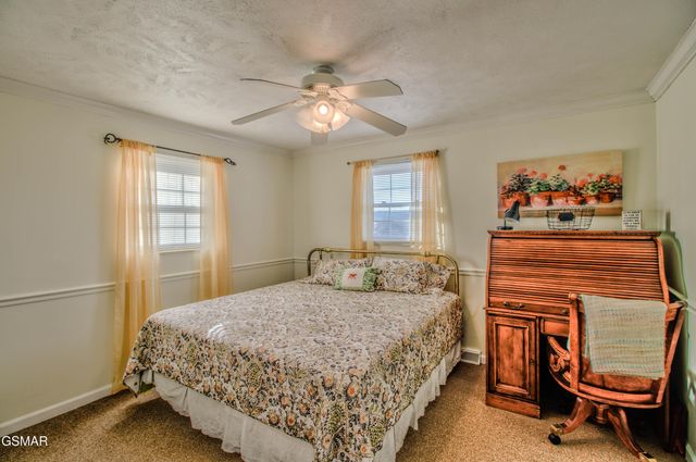 500 Allison Town Road, Philadelphia, TN 37846