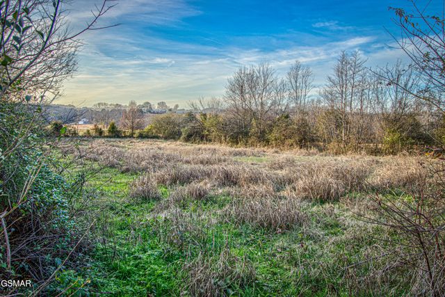 500 Allison Town Road, Philadelphia, TN 37846