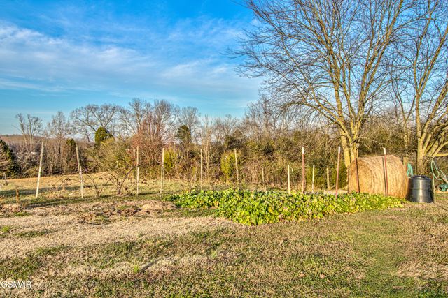 500 Allison Town Road, Philadelphia, TN 37846