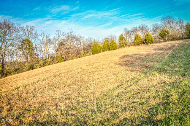 500 Allison Town Road, Philadelphia, TN 37846