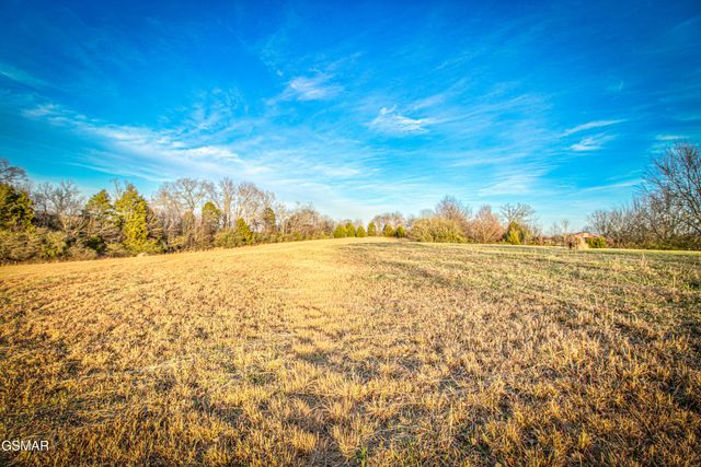 500 Allison Town Road, Philadelphia, TN 37846