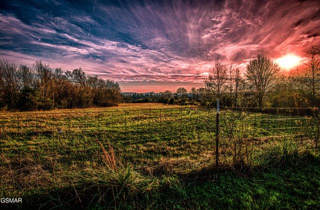 500 Allison Town Road, Philadelphia, TN 37846