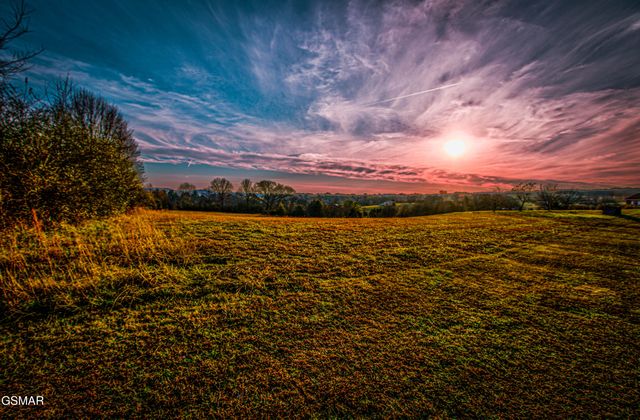 500 Allison Town Road, Philadelphia, TN 37846