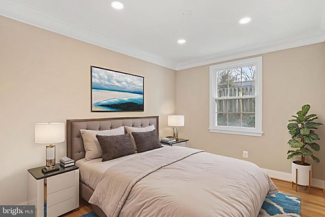 6216 MASSACHUSETTS AVE, Bethesda, MD 20816