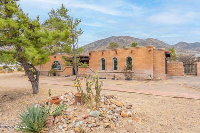 5374 E Spring Road, Hereford, AZ 85615