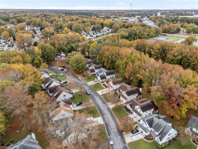 1023 Winged Foot Ct # A, Chesapeake, VA 23320