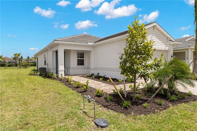 28259 Captiva Shell LOOP, Bonita Springs, FL 34135