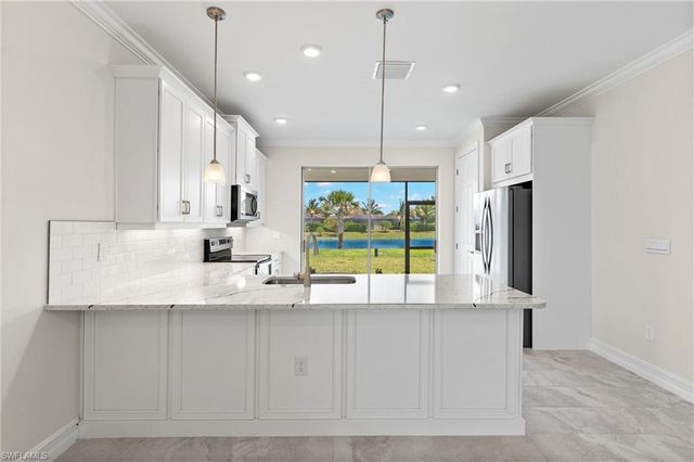 28259 Captiva Shell LOOP, Bonita Springs, FL 34135