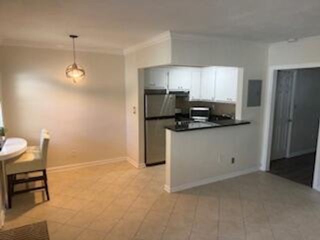 455 NE 16th Avenue 8, Fort Lauderdale, FL 33301