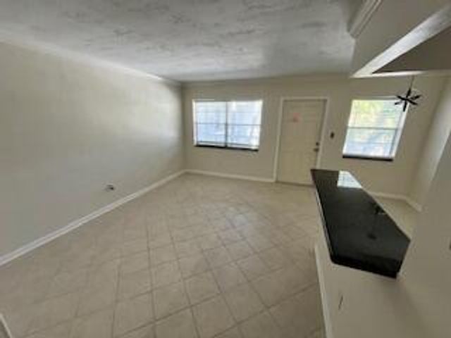 455 NE 16th Avenue 8, Fort Lauderdale, FL 33301