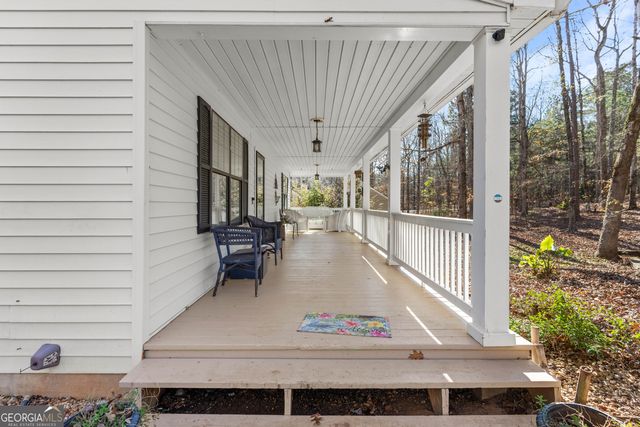 121 E River Bend Drive, Eatonton, GA 31024