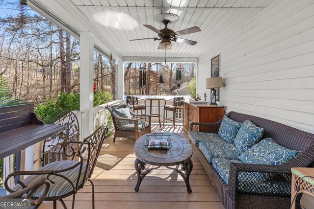 121 E River Bend Drive, Eatonton, GA 31024