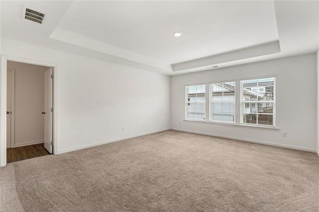 649 Isom Walk, Suwanee, GA 30024