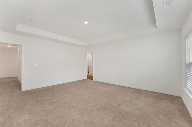 649 Isom Walk, Suwanee, GA 30024