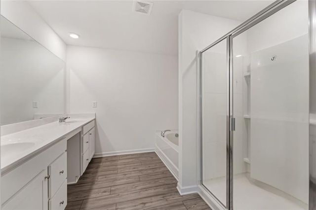 649 Isom Walk, Suwanee, GA 30024