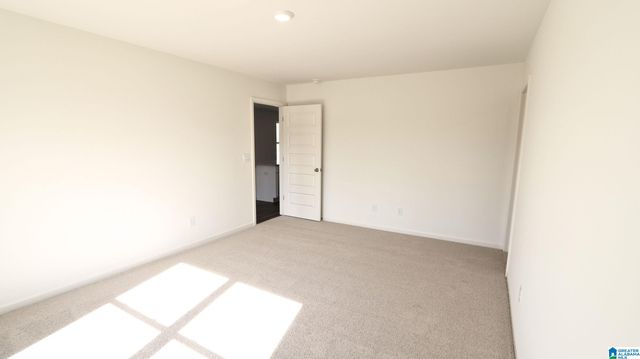 3867 HERITAGE CREST DRIVE, Bessemer, AL 35023