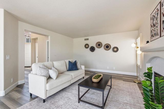 17152 Carranza Drive, San Diego, CA 92127