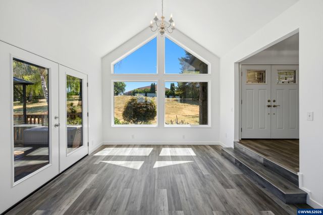 8325 Redwood Dr SE, Aumsville, OR 97325