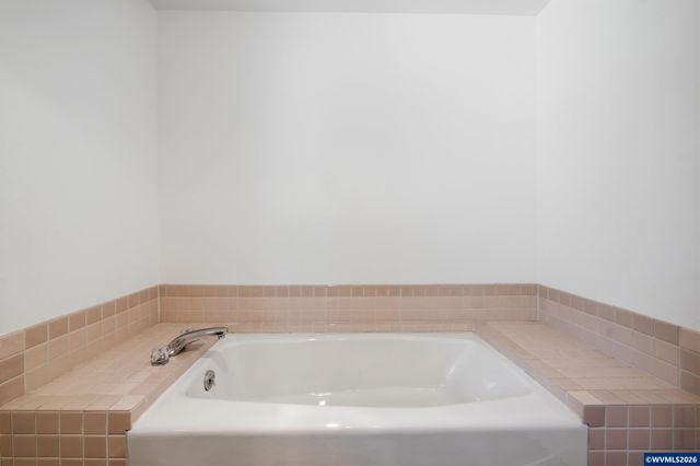 8325 Redwood Dr SE, Aumsville, OR 97325