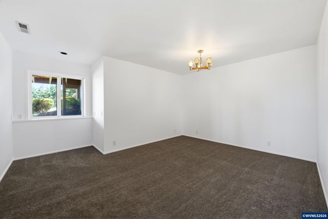 8325 Redwood Dr SE, Aumsville, OR 97325