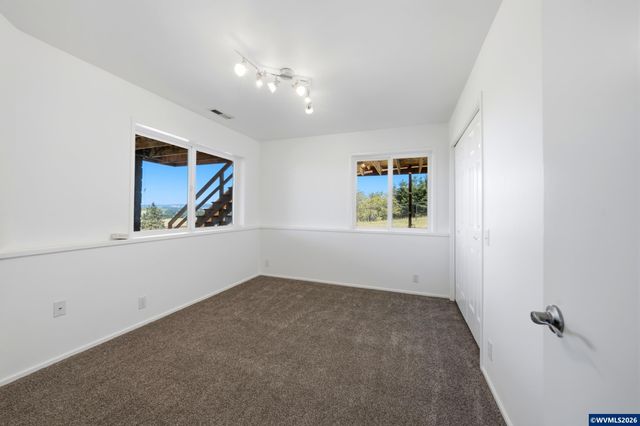8325 Redwood Dr SE, Aumsville, OR 97325
