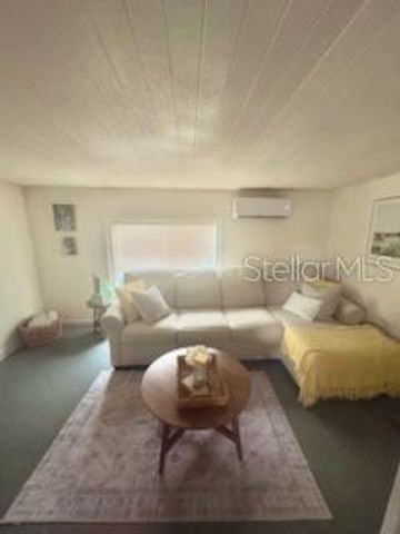 13494 61ST WAY N, Clearwater, FL 33760