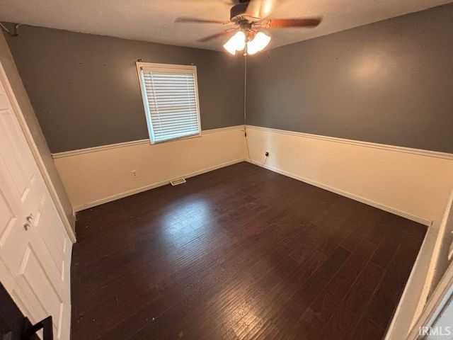 205 Crestmont Drive, Vincennes, IN 47591