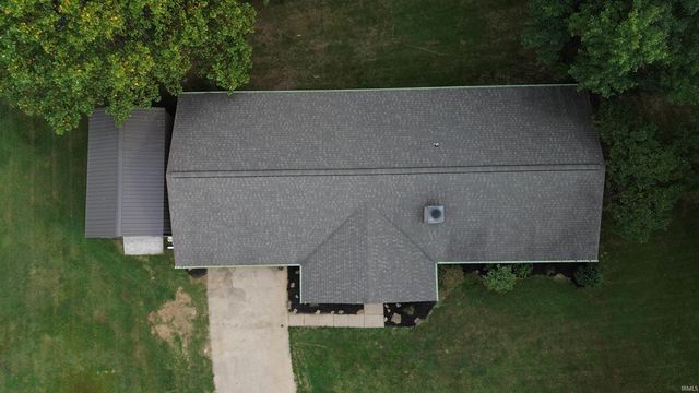 205 Crestmont Drive, Vincennes, IN 47591