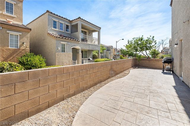 9156 Point Lace Court, Las Vegas, NV 89149