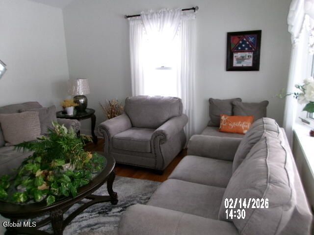 4 Avon Place, South Glens Falls, NY 12803