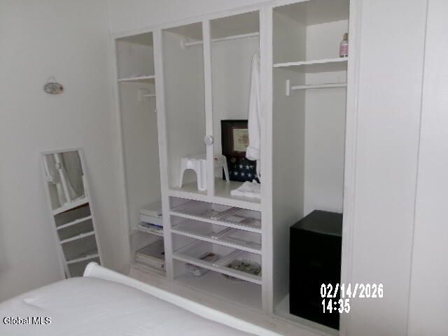 4 Avon Place, South Glens Falls, NY 12803