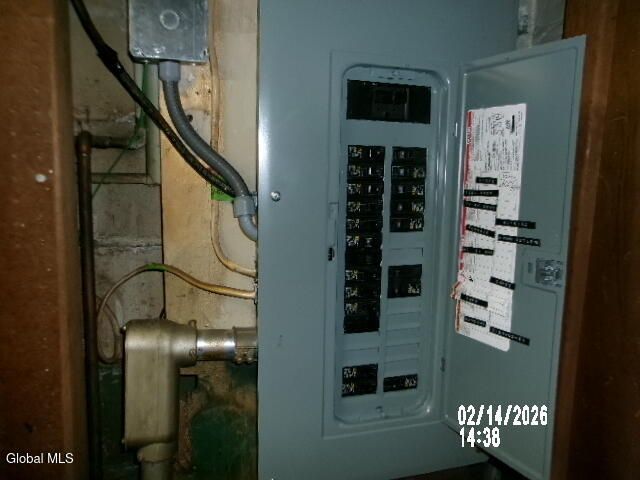 4 Avon Place, South Glens Falls, NY 12803